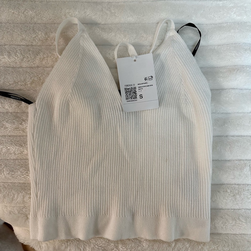 white f21 crop top